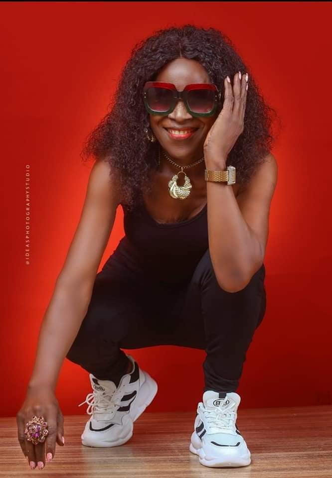80-year-old woman causes a stir with ageless birthday photoshoot