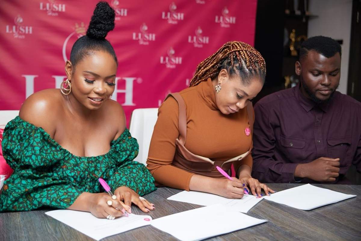 Yemi Alade bags multi-million naira deal with beauty product brand (Video)