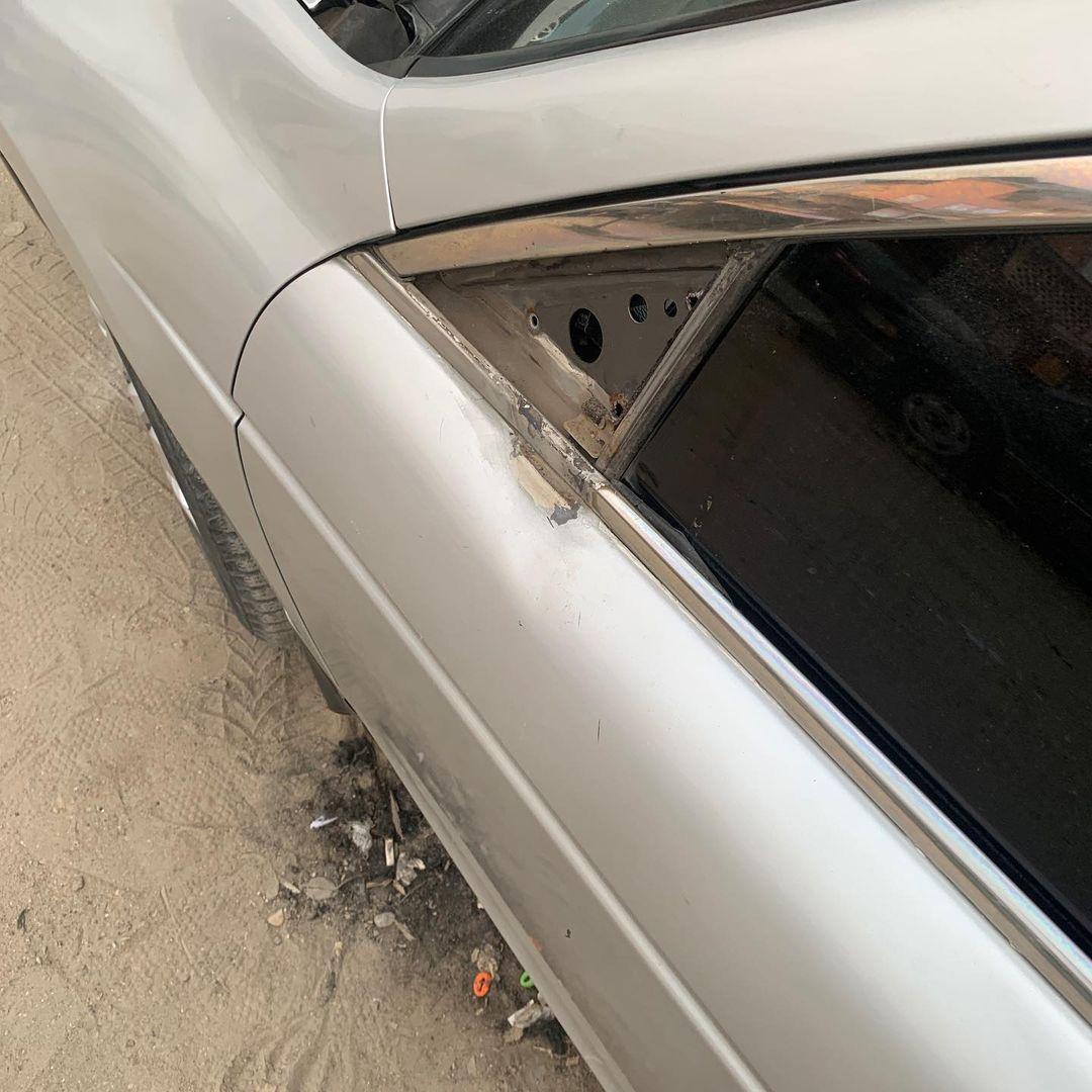 Man in shock over the note he found on his car's windscreen after his