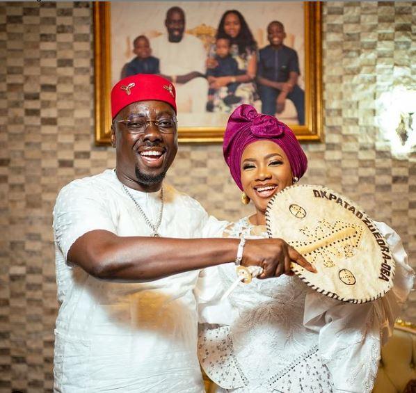 "You saw how they were spraying money but didn't you see how they are treating their wives" - Politician Mama T asks men idolizing Obi Cubana and E-money (Video)