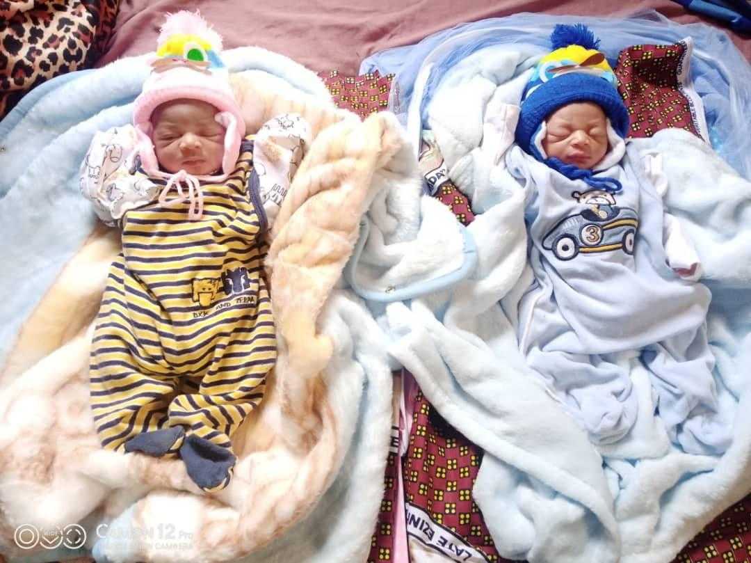 Couple welcomes set of twins after 13 years of childlessness 