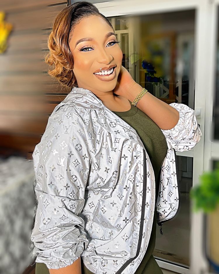 Tonto Dikeh reacts undisturbed amidst lover's cheating rumour