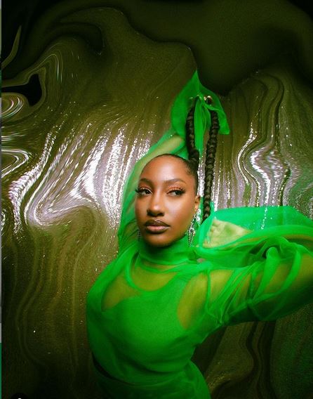 Wizkid Essence Billboard 16