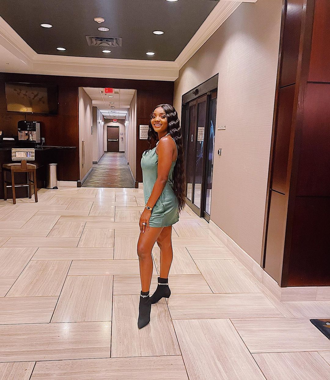 Ayra Starr defends Simi troll 