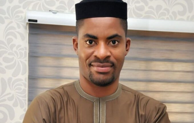 Deji Adeyanju