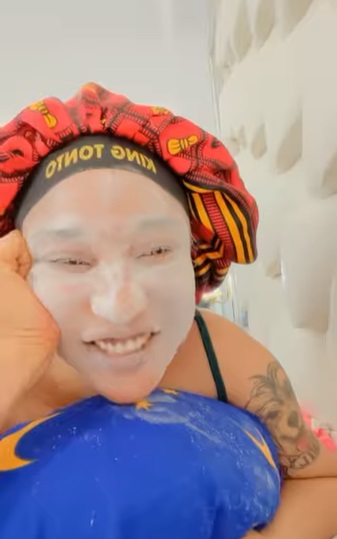 Tonto Dikeh reacts unbothered amid saga with Bobrisky, Prince Kpokpogri (Video)