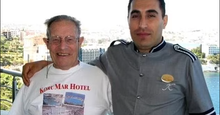 Hotel worker with rich man