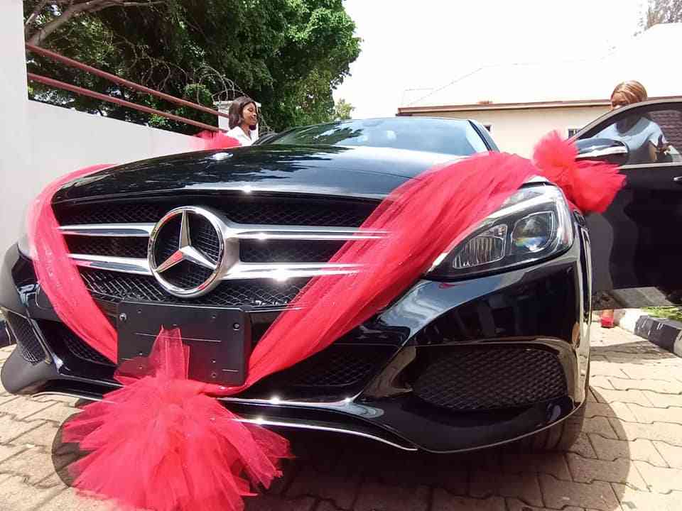 Lady Wedding Anniversary Mercedes-Benz