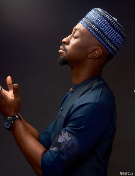 Saga Nini Love Trouble