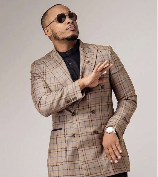 Sina Rambo Mercedez-Benz Car