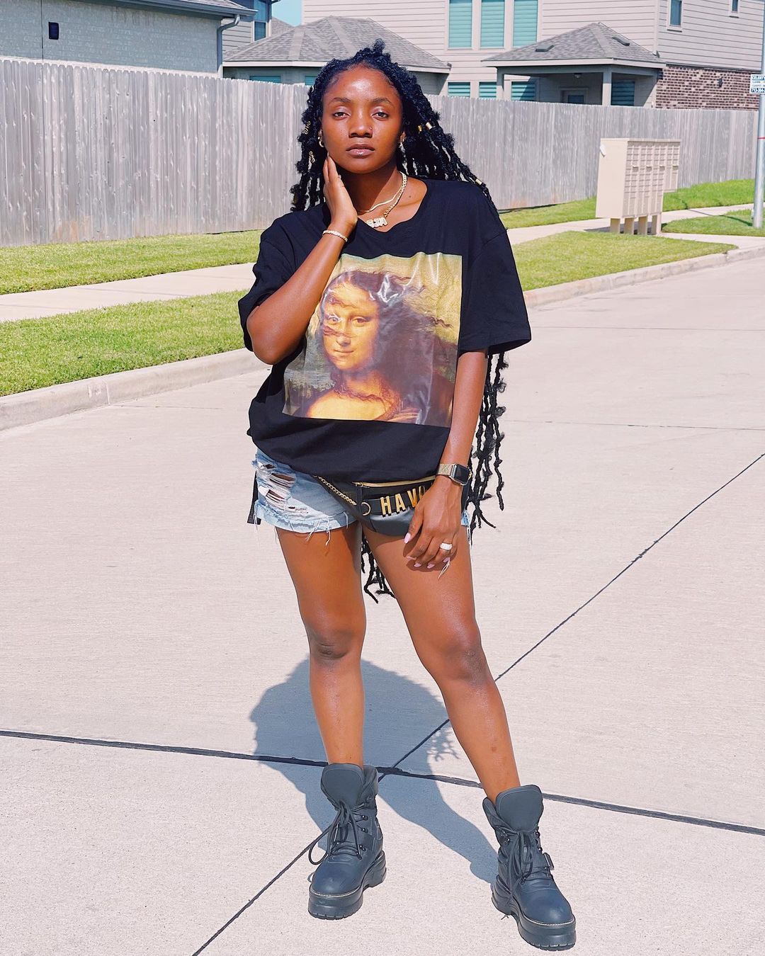 Simi social media blackout