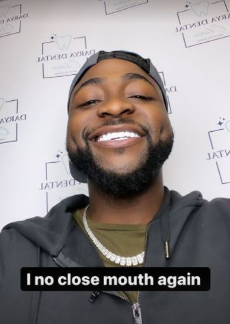 “I no close mouth again” - Davido says as he shows off new set of teeth (Video)