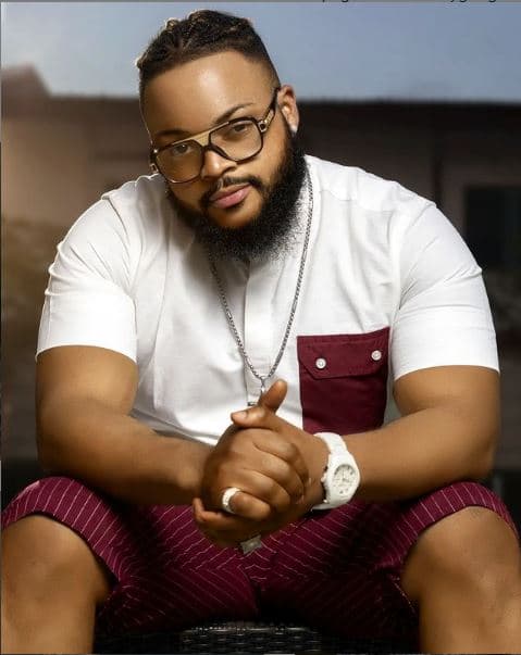 Whitemoney Cubana Chiefpriest E-money KOK