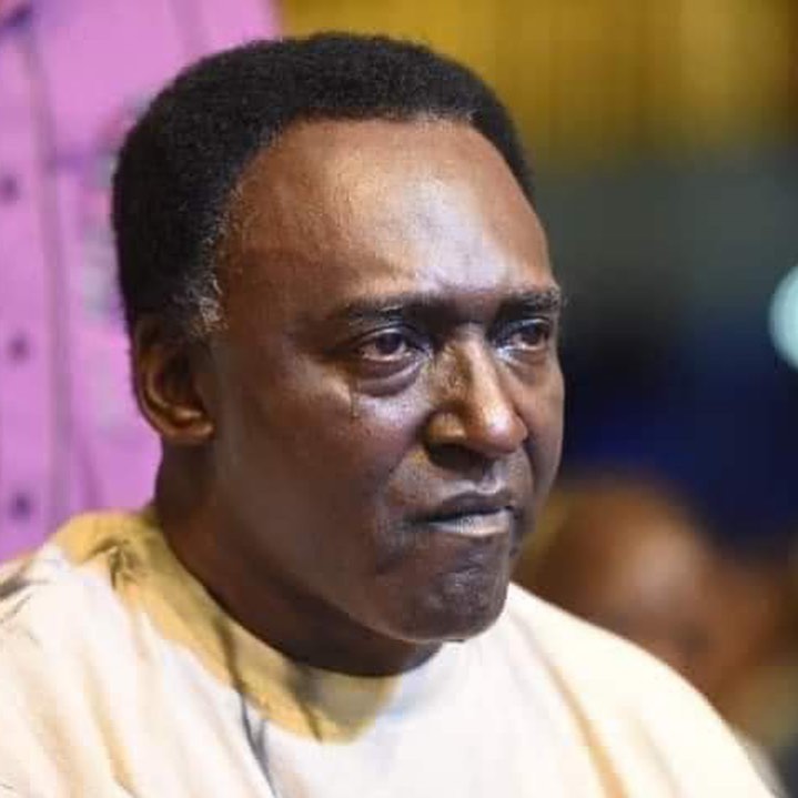 Clem Ohameze burst into tears after receiving N8M from Pastor Fufeyin