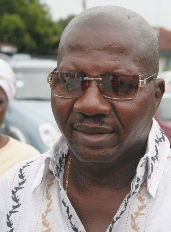 Veteran comic actor, Baba Suwe is dead