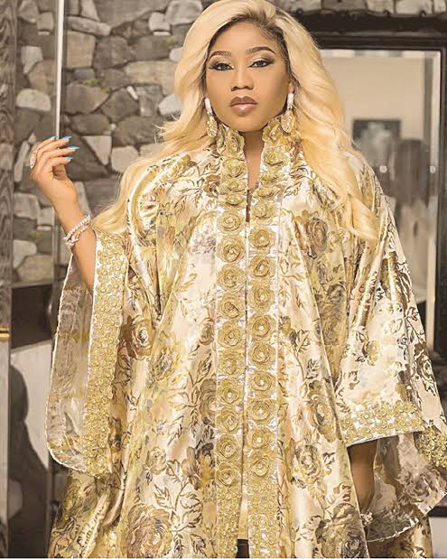 Toyin Lawani shades people gifting Davido money