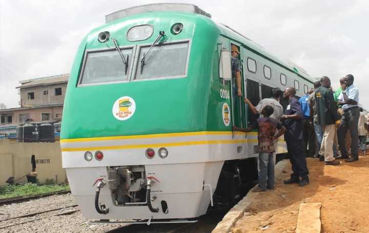 Christmas: FG felicitates with Nigerians; declares free train rides from Dec. 24 to Jan. 4   In light of the Yuletide season, the Nigerian Government felicitates citizens as it declares free train rides from Dec.24 to Jan 4, 2022.   The Managing Director of the Nigeria Railway Corporation (NRC), Mr Fidet Okhiria noted that the decision was made in collaboration with the Ministry of Transportation in a bid to ease movement of citizens during the yuletide.   Speaking in an interview with the News Agency of Nigeria (NAN) on Friday in Abuja, Mr. Fidet said,  ”This is to help ease the cost of transportation and enable citizens to move easily enjoy the festive period."