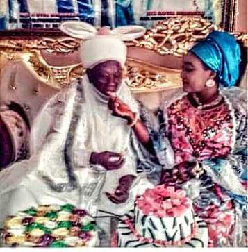 Reactions As 90-Year-Old Emir Of Daura Weds 20-Year-Old