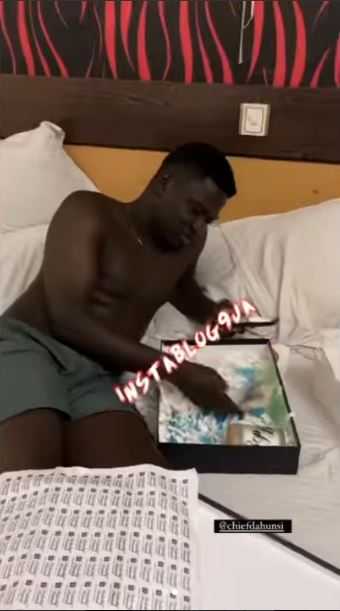 Land Boyfriend birthday Lady