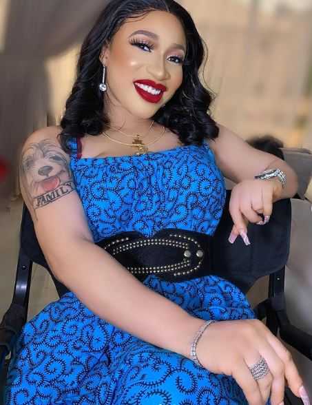 Bobrisky Tonto Dikeh pooed