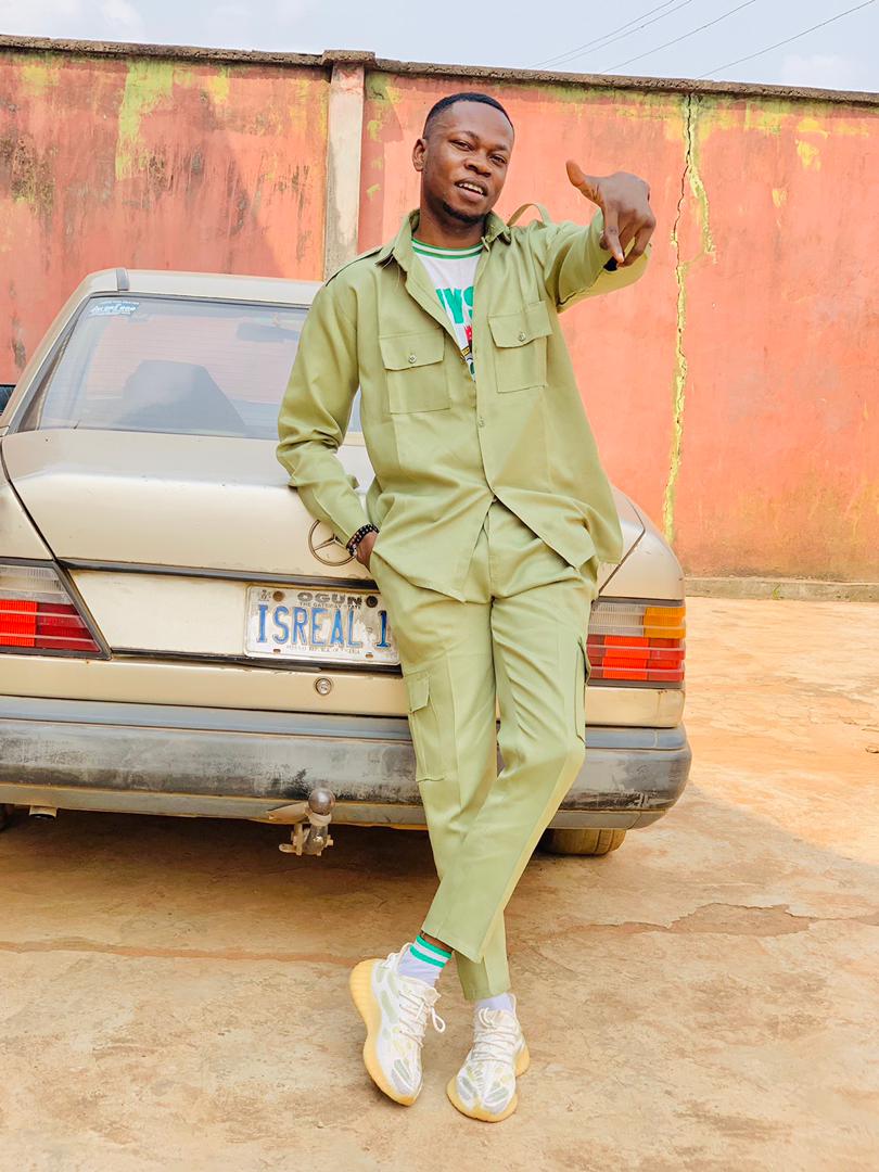 Corper acquires first car, a Mercedes Benz, with 6-months NYSC allowance