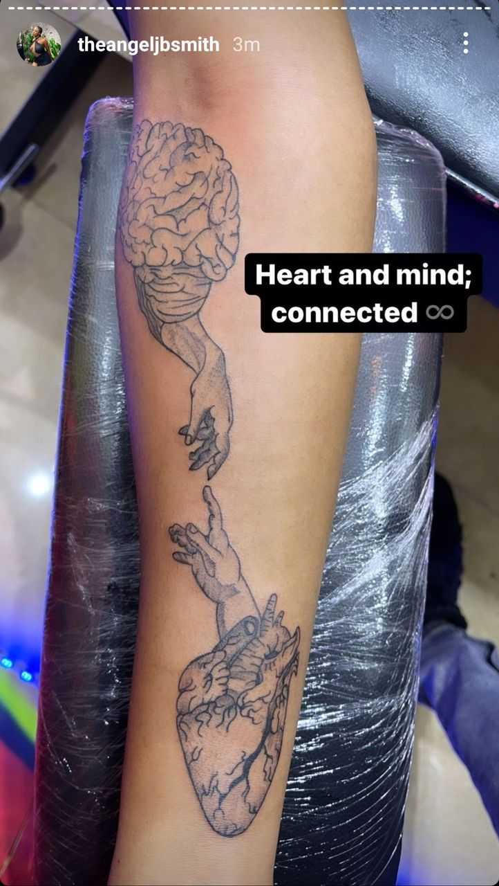 Angel Smith shows off new tattoo, explains meaning behind the ink