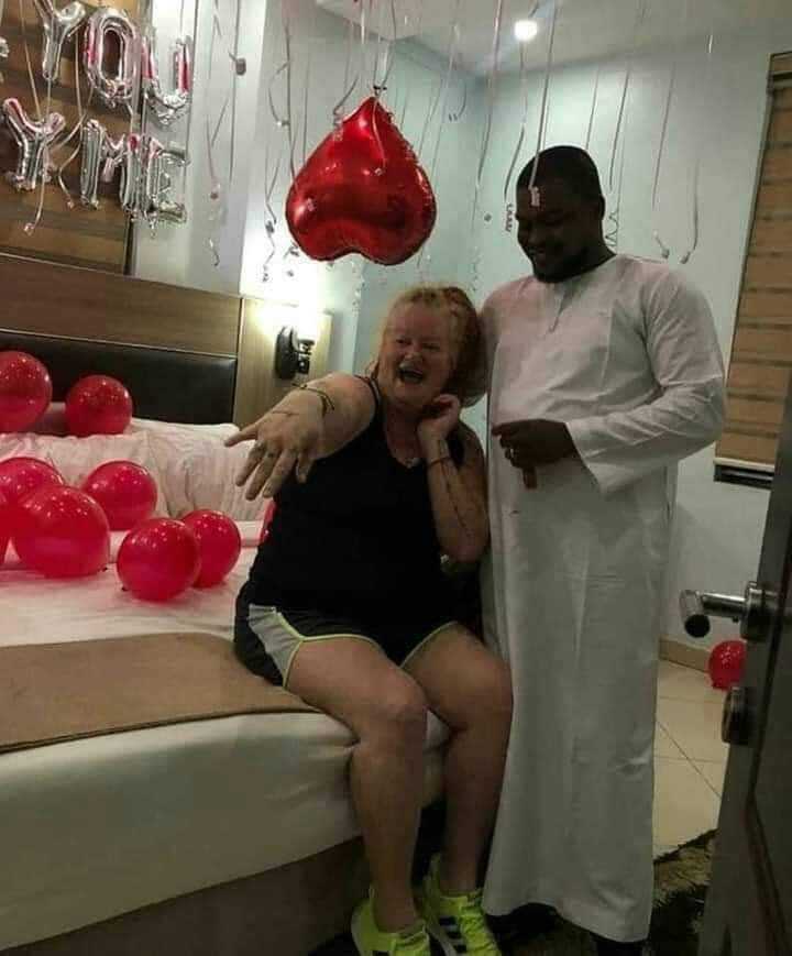 "All the way from Canada to say yes" - Man rejoices as older White lover accepts his proposal in Delta