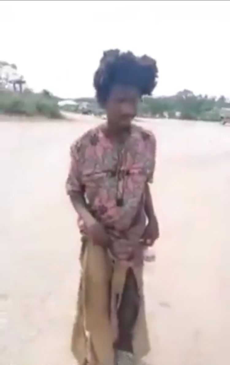 After four years of searching, mother breaks down in tears following narration of son's disappearance (Video)