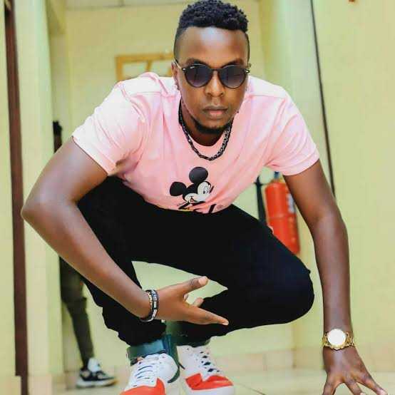 Mc Casmir sleeping woman