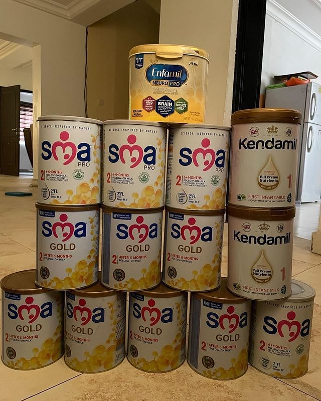 “I like it raw, shey you dey see so" - Reactions as nursing mother shows off food consumed by twins in eight months