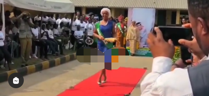 Runway Chidinma Ojukwu Miss cell