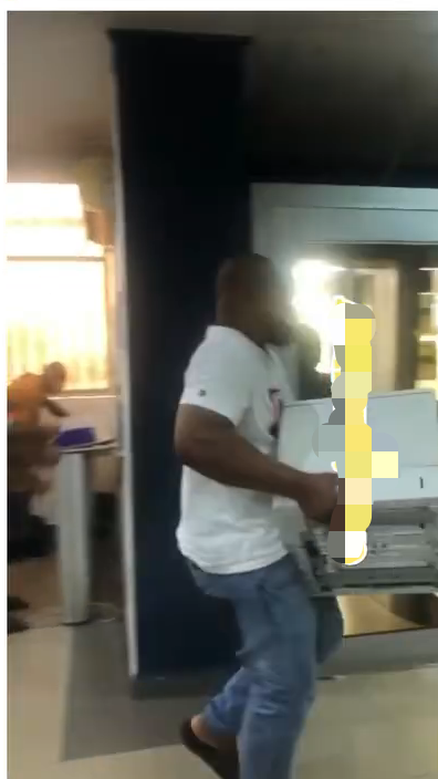 Bank printer man delta