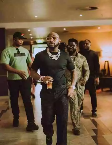 Davido Chioma Jet London