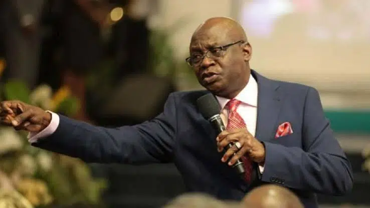 After securing zero vote during APC primaries, old video of Tunde Bakare proclaiming he'll take over from Buhari before his congregation