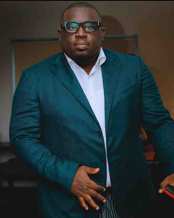 Soso Soberekon replies fan who demanded to know why he hates Funke Akindele