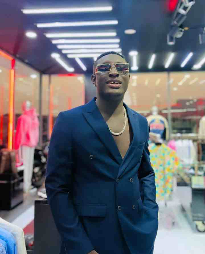 Wizkid called out for snubbing skit maker, Carter Efe who made a trending jam 'Machala' in his honour