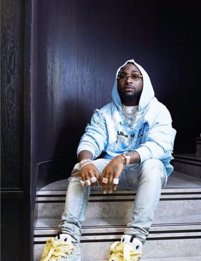 "The introduction spoiled his mood" - Davido reacts after his hypeman, Special Spesh got wrongly introduced