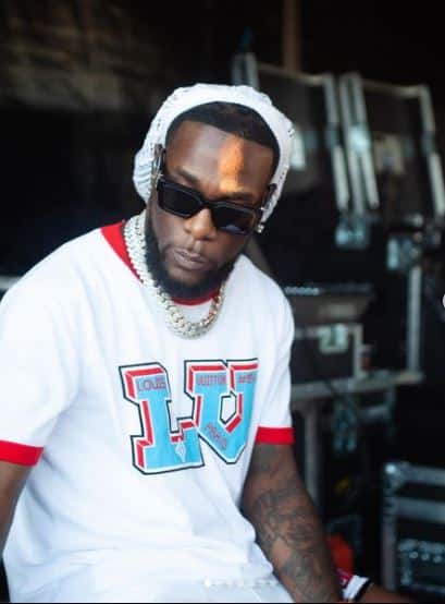 Burna Boy ruthlessly bashes Wizkid FC, revisits false claims made against him by fanbase