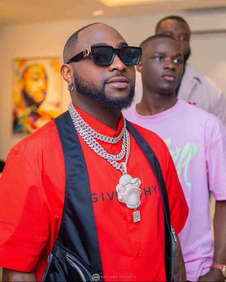 Davido reacts to report that WhatsApp users will soon be able to control people who can see when they are online