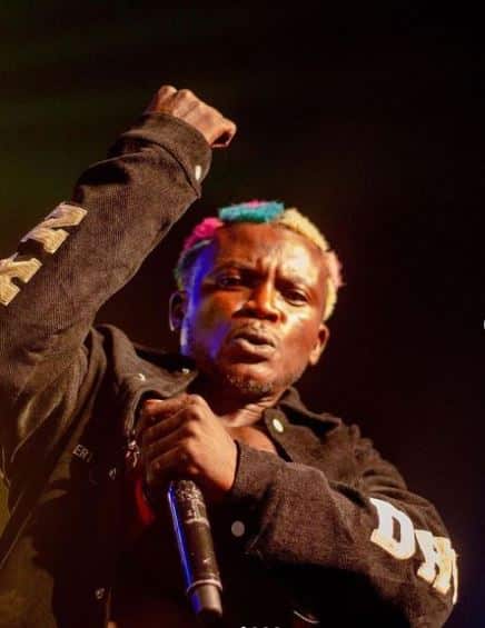 "Stop playing his song, he is an ingrate" - Portable rages during live video as he drags Oritse Femi (Video)