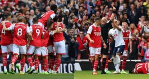 Arsenal ends Tottenham unbeaten start in Premier League