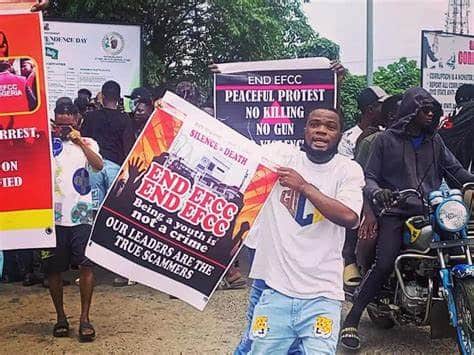 We are collecting our father’s money - One of the youths staging a protest against EFCC in Oyo explains why they commit internet fraud