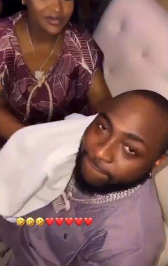 "Chioma dey treat him like baby" — Reactions trail Davido warm treatment from fiancee (Video)