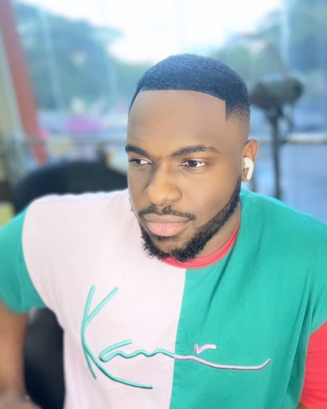 I tell una say I be mechanic before I meet my babe? I tell una say I be mechanic before I meet my babe?