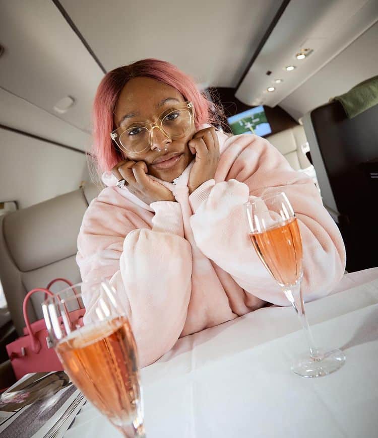 Netizens fume as Dj Cuppy reveals relationship status with admirer that bought her birthday gift