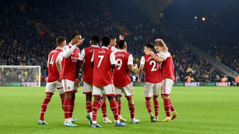 Arsenal goes for world cup break on top of the Premier League table after defeating Wolves