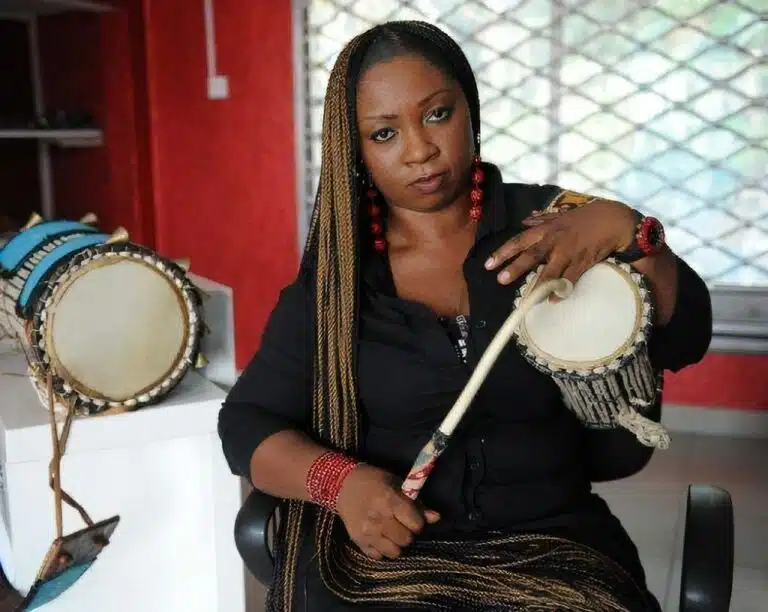 Nigeria’s foremost female talking drummer Aralola Olumuyiwa a.k.a Ara
