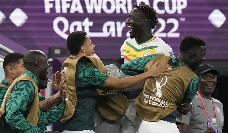 Senegal becomes first African country to win at 2022 World Cup after defeating Qatar