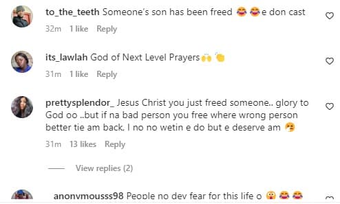 Diver discovers mysterious bottle underwater with names tied to knives (Video)