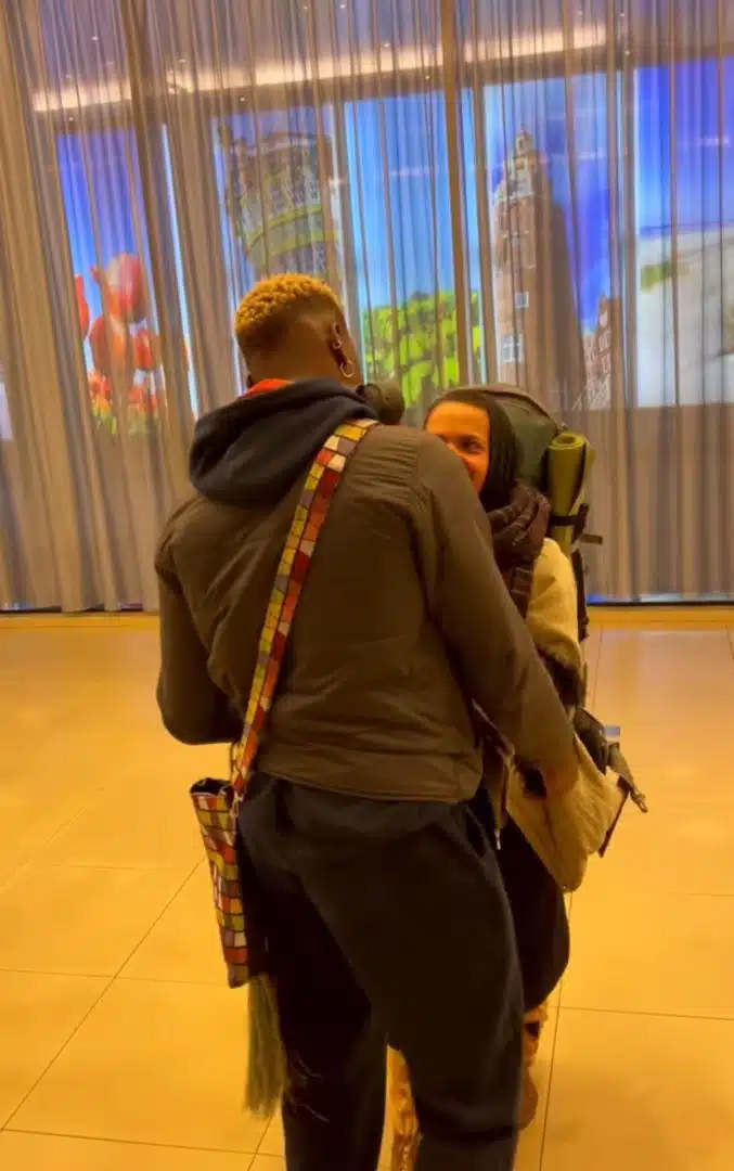 Emotional moment Hermes reunited with one of his girlfriends (Video)